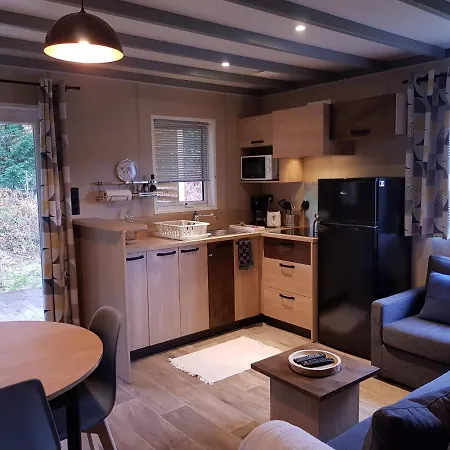 Chalet Ae Village Gastes