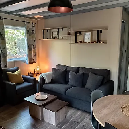 Ae Village Chalet